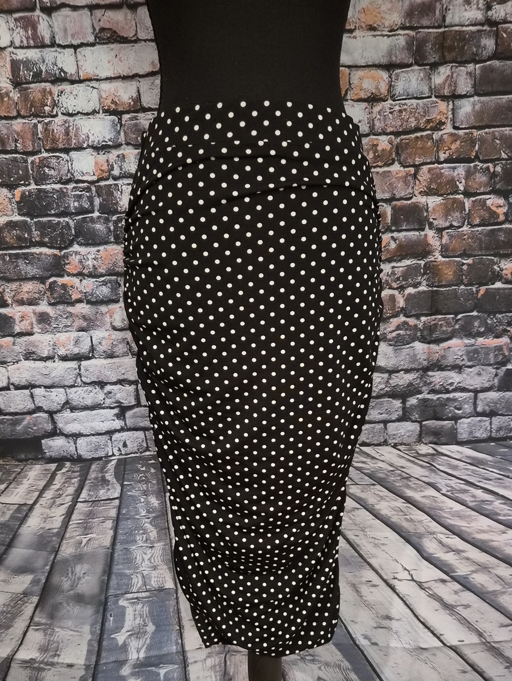 VfEmage Black & White Polka Dot Ruched Pencil Skirt